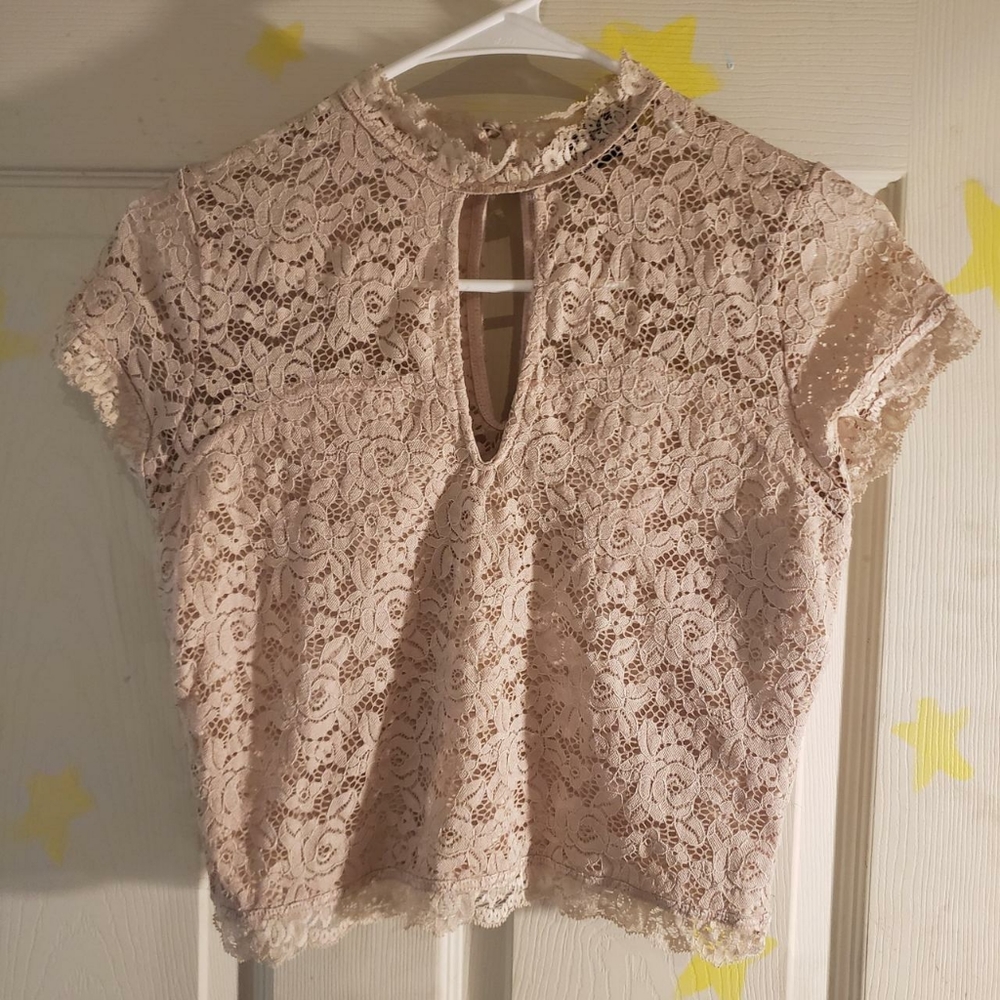 blush pink bebe floral lace top medium - small